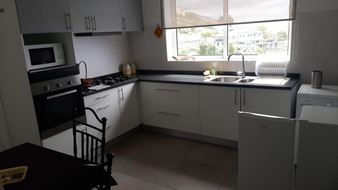 Vista Funchal Apartment Bagian luar foto